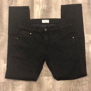 Lindbergh New York black jeans.